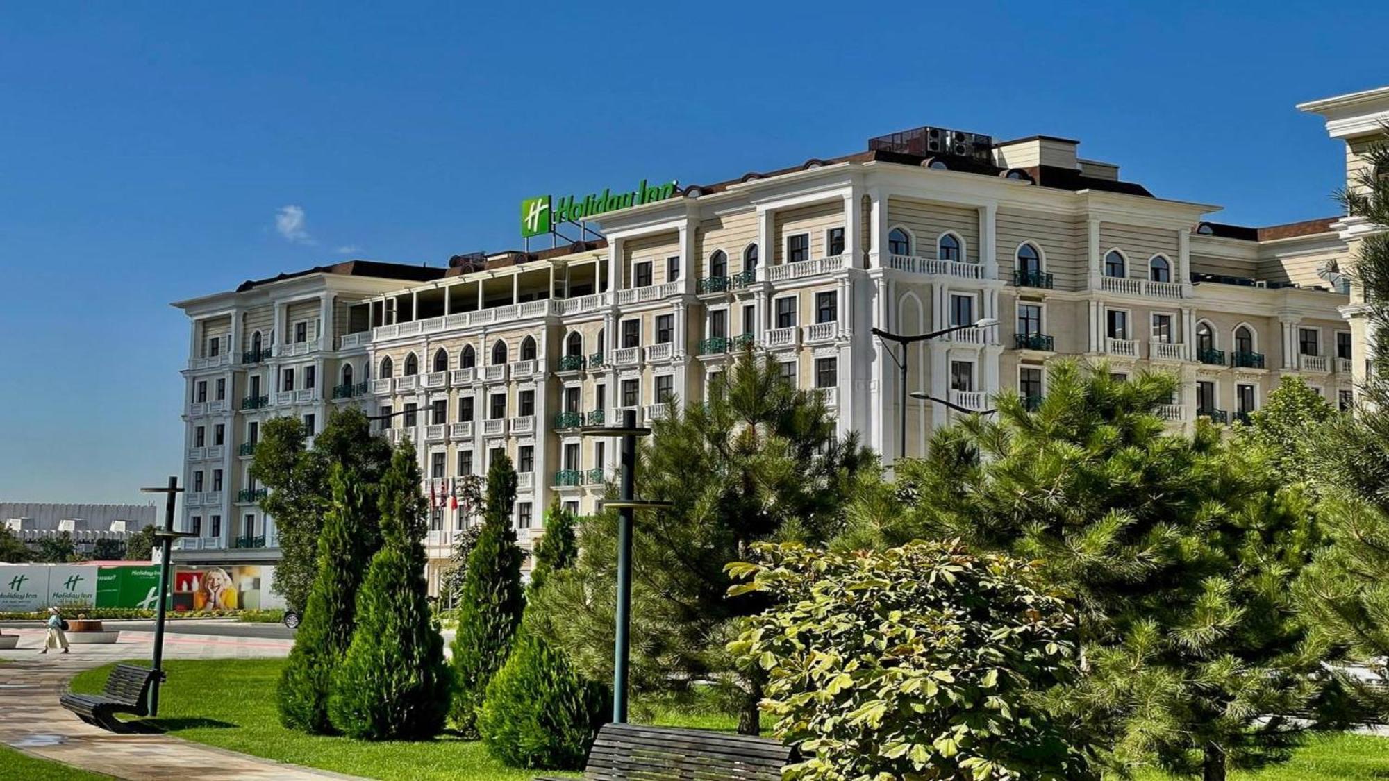 Holiday Inn Tashkent City By Ihg Екстер'єр фото