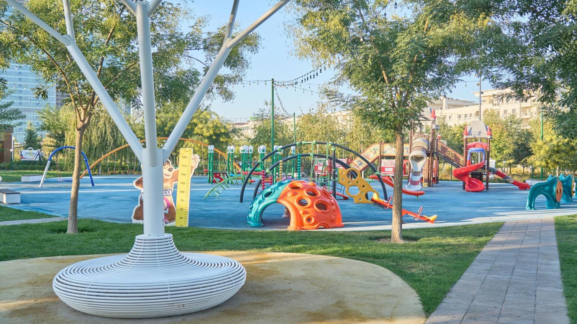 Holiday Inn Tashkent City By Ihg Екстер'єр фото
