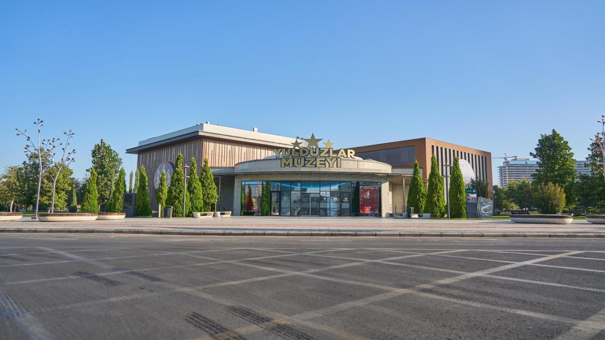 Holiday Inn Tashkent City By Ihg Екстер'єр фото