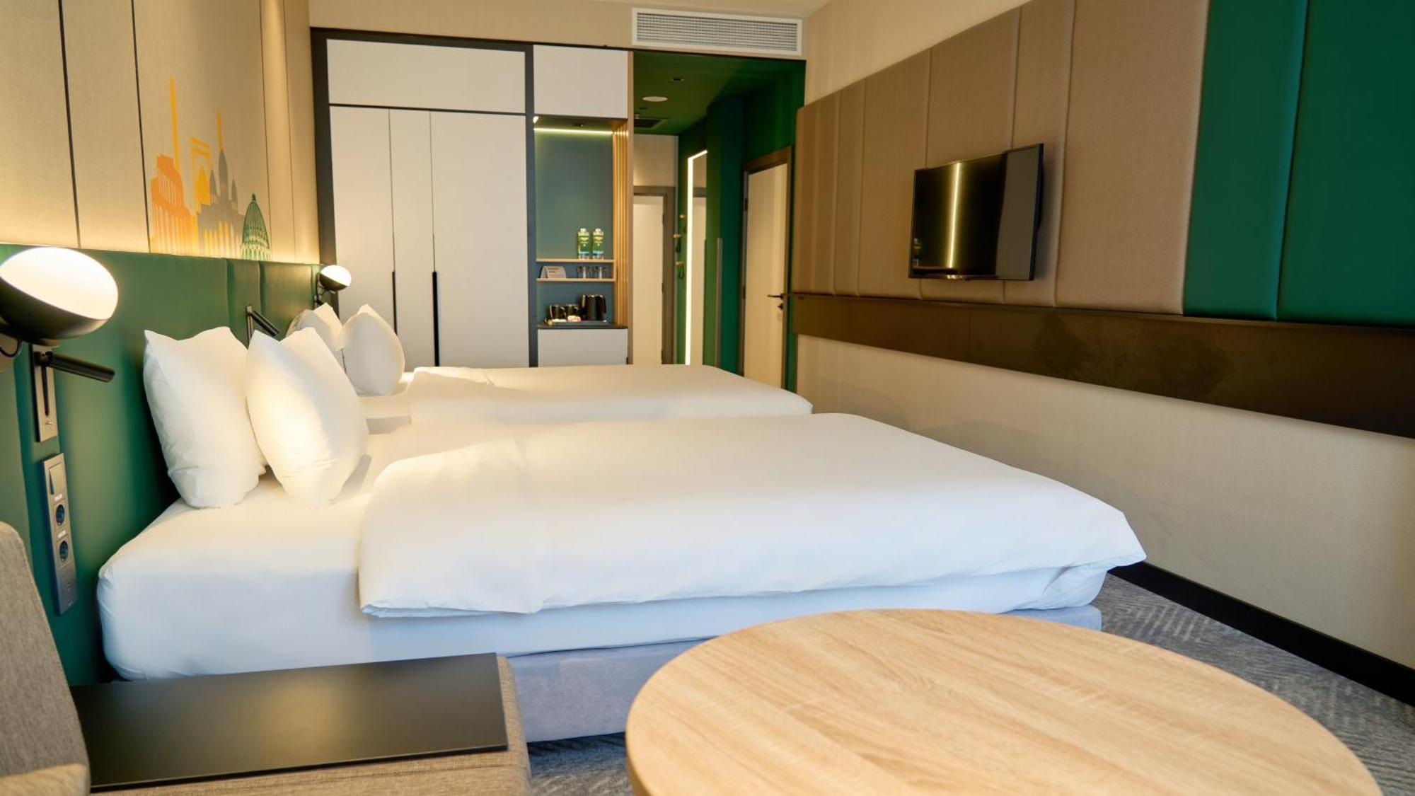 Holiday Inn Tashkent City By Ihg Екстер'єр фото